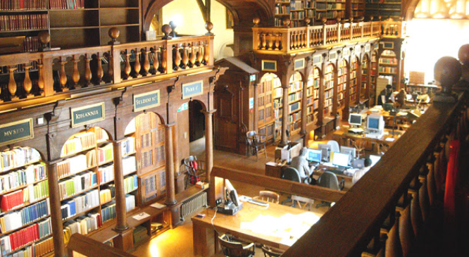 interior da biblioteca bodleiana